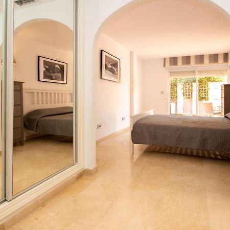 Ground Floor Apartment, Los Jardines De Santa Maria Elviria Marbella Exteriör bild